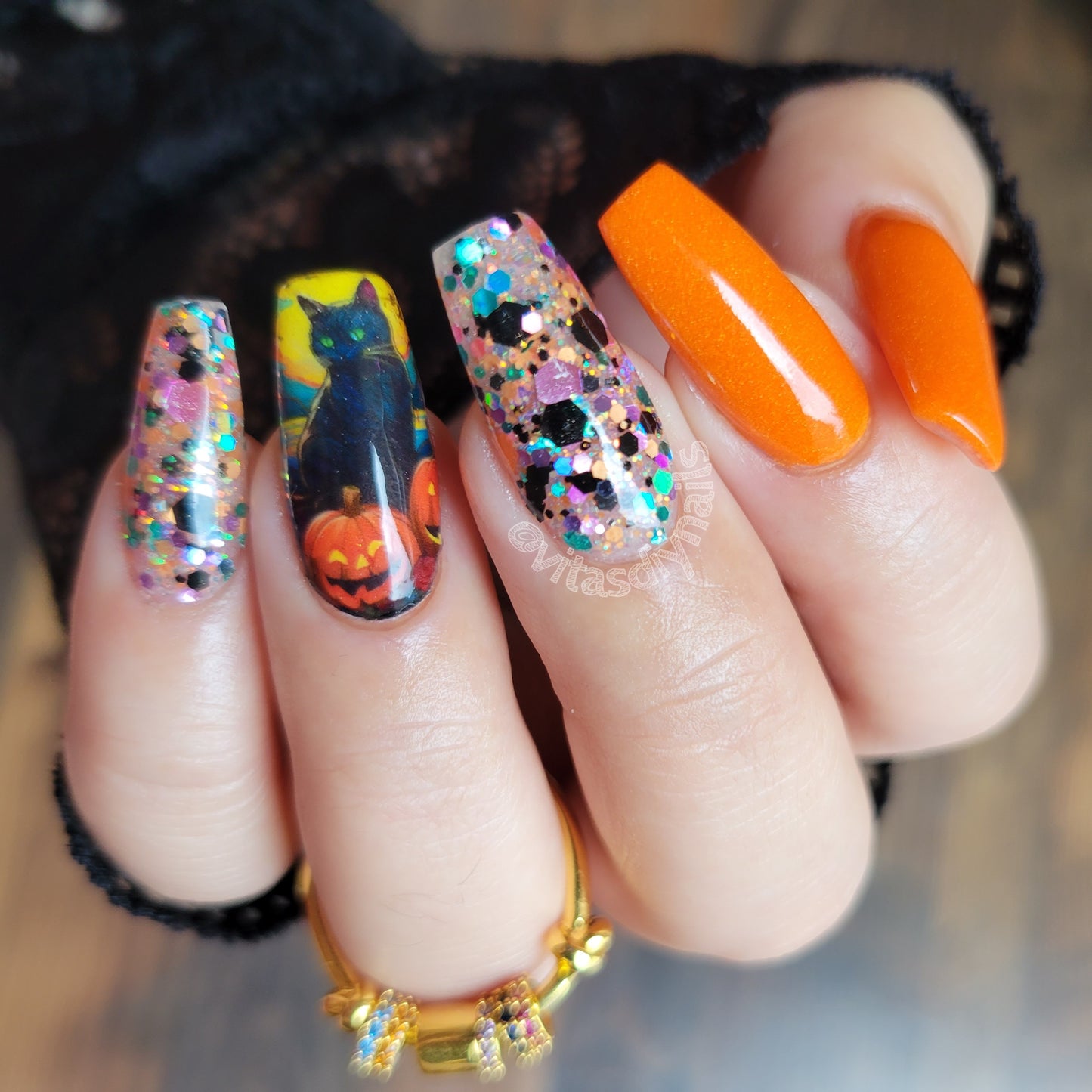 Pumpkin Kisses - #339